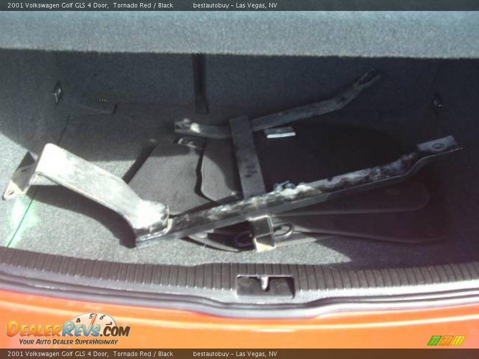 2001 Volkswagen Golf GLS 4 Door Tornado Red / Black Photo #21