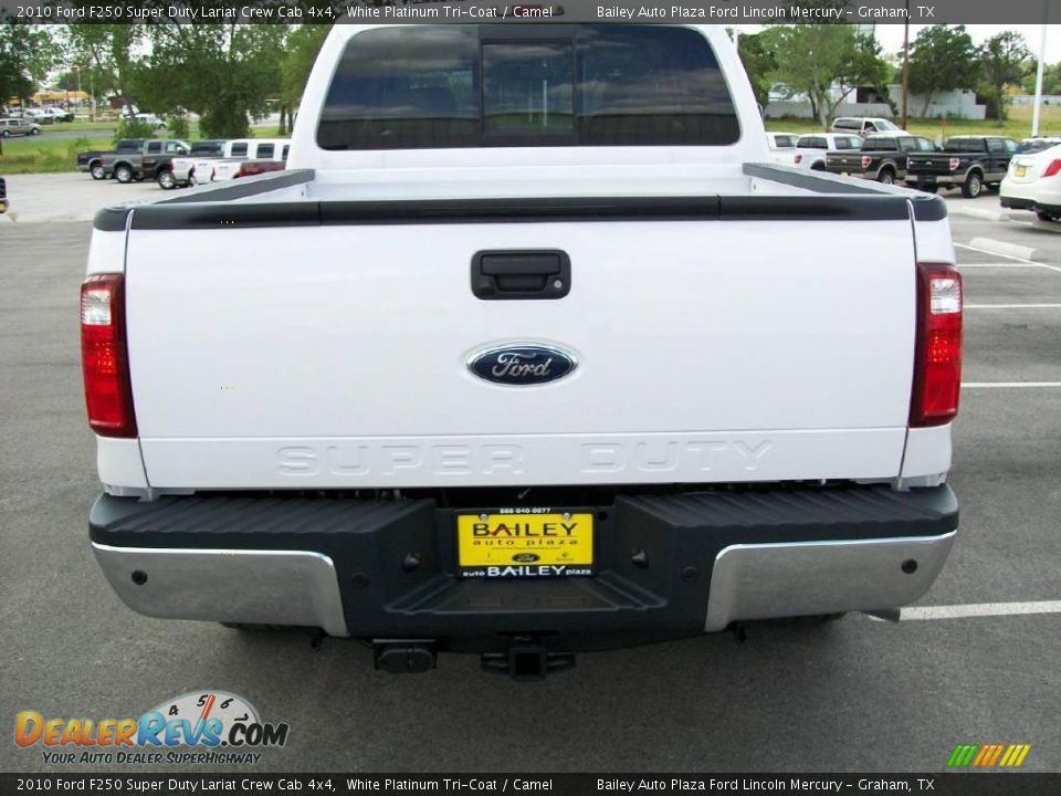 2010 Ford F250 Super Duty Lariat Crew Cab 4x4 White Platinum Tri-Coat / Camel Photo #5