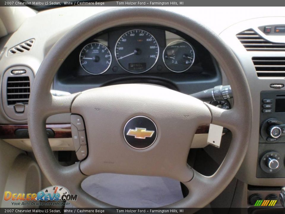 2007 Chevrolet Malibu LS Sedan White / Cashmere Beige Photo #6