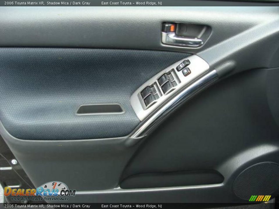 2006 Toyota Matrix XR Shadow Mica / Dark Gray Photo #6