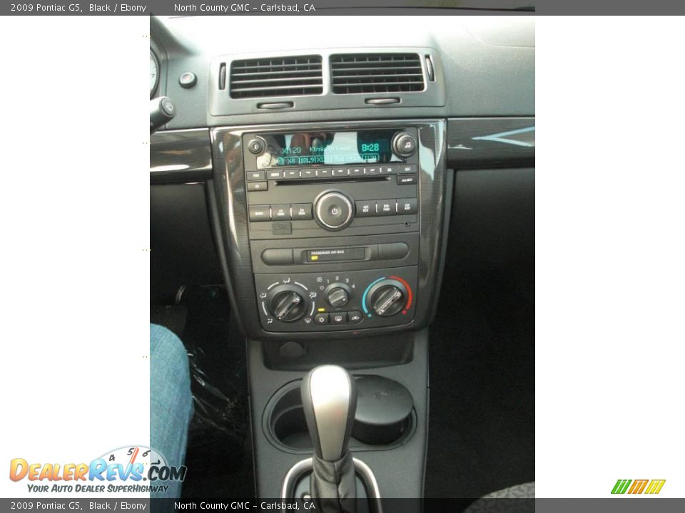 2009 Pontiac G5 Black / Ebony Photo #17