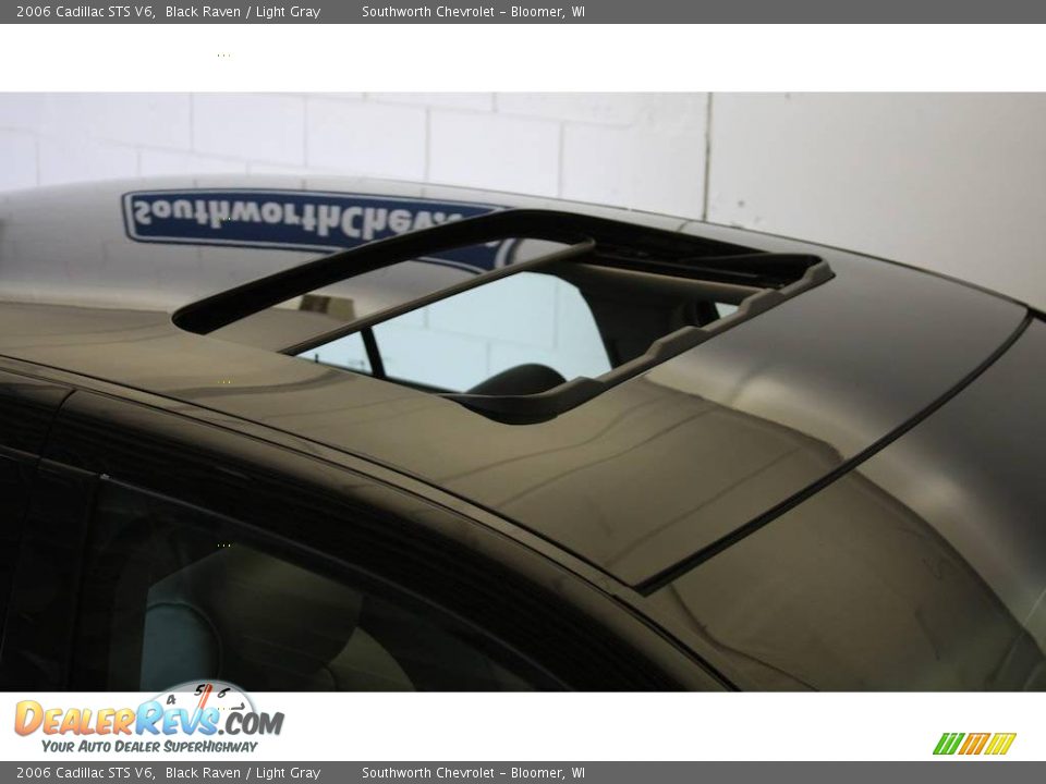 2006 Cadillac STS V6 Black Raven / Light Gray Photo #4
