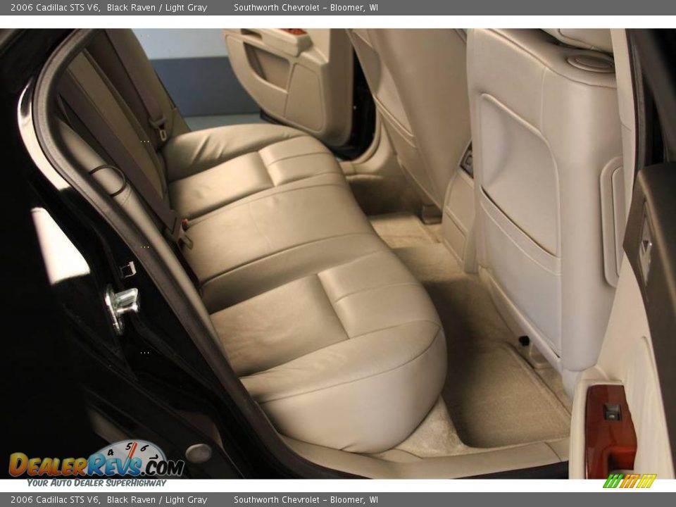 2006 Cadillac STS V6 Black Raven / Light Gray Photo #6