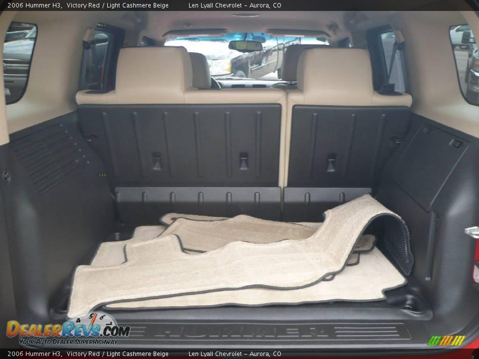 2006 Hummer H3 Victory Red / Light Cashmere Beige Photo #11