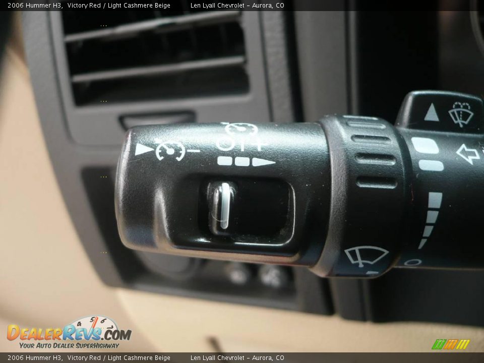 2006 Hummer H3 Victory Red / Light Cashmere Beige Photo #27