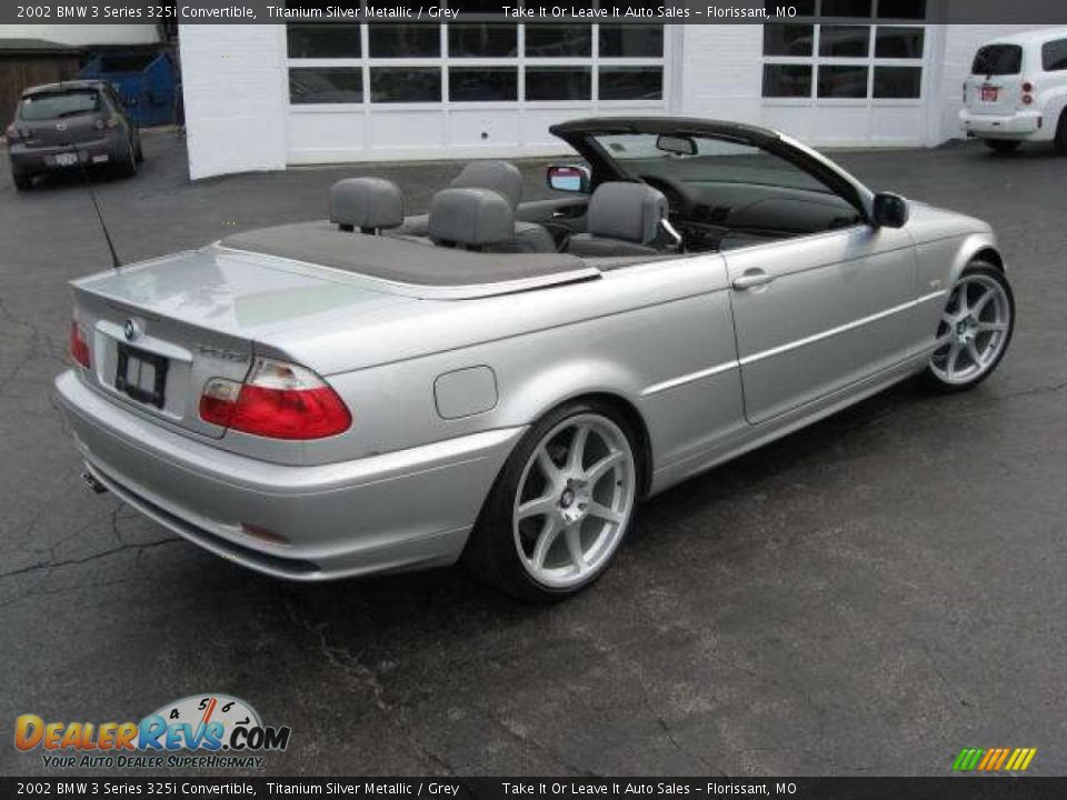 2002 BMW 3 Series 325i Convertible Titanium Silver Metallic / Grey Photo #3