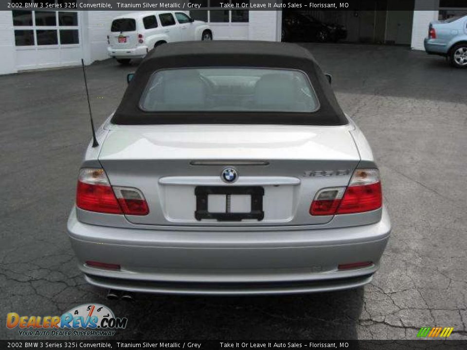 2002 BMW 3 Series 325i Convertible Titanium Silver Metallic / Grey Photo #8