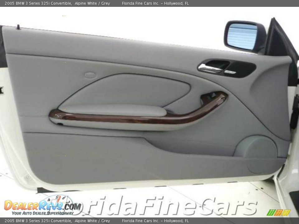 2005 BMW 3 Series 325i Convertible Alpine White / Grey Photo #12