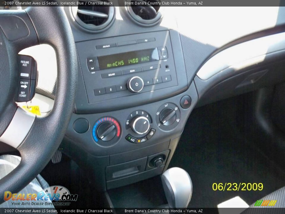 2007 Chevrolet Aveo LS Sedan Icelandic Blue / Charcoal Black Photo #7