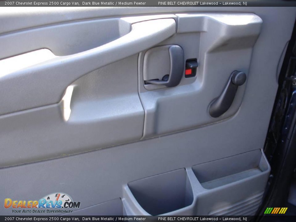 2007 Chevrolet Express 2500 Cargo Van Dark Blue Metallic / Medium Pewter Photo #6