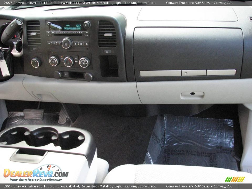 2007 Chevrolet Silverado 1500 LT Crew Cab 4x4 Silver Birch Metallic / Light Titanium/Ebony Black Photo #14