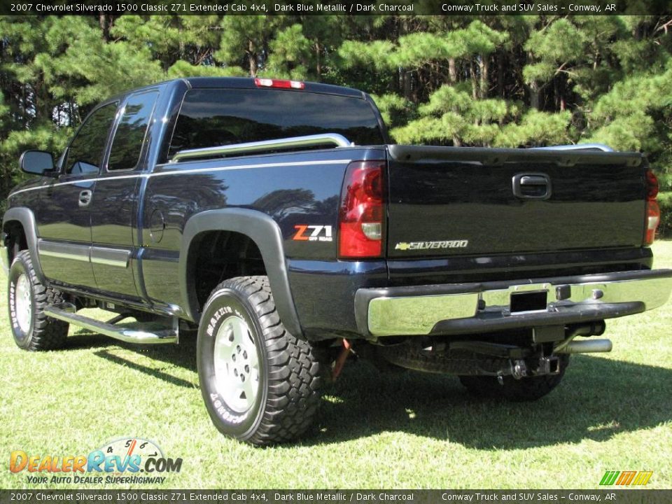 2007 Chevrolet Silverado 1500 Classic Z71 Extended Cab 4x4 Dark Blue Metallic / Dark Charcoal Photo #8
