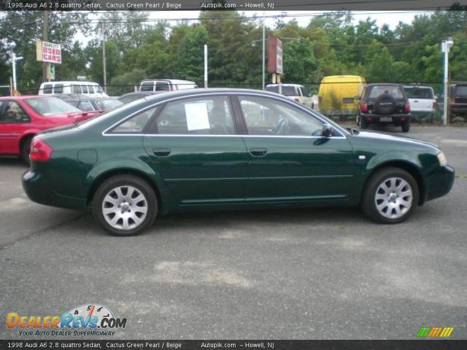 1998 Audi A6 2.8 quattro Sedan Cactus Green Pearl / Beige Photo #8