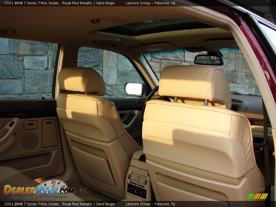 2001 BMW 7 Series 740iL Sedan Royal Red Metallic / Sand Beige Photo #31