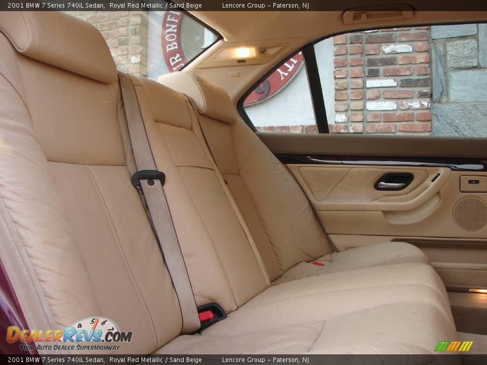 2001 BMW 7 Series 740iL Sedan Royal Red Metallic / Sand Beige Photo #33