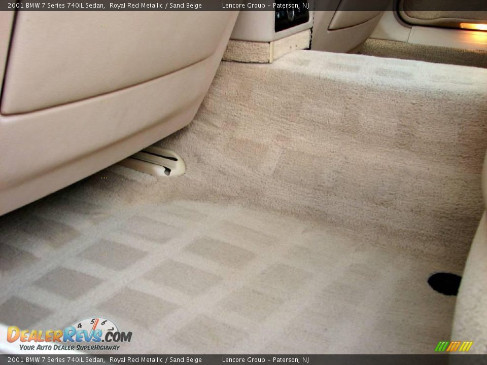2001 BMW 7 Series 740iL Sedan Royal Red Metallic / Sand Beige Photo #34