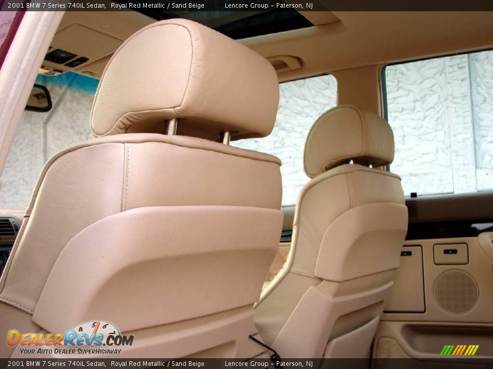 2001 BMW 7 Series 740iL Sedan Royal Red Metallic / Sand Beige Photo #35
