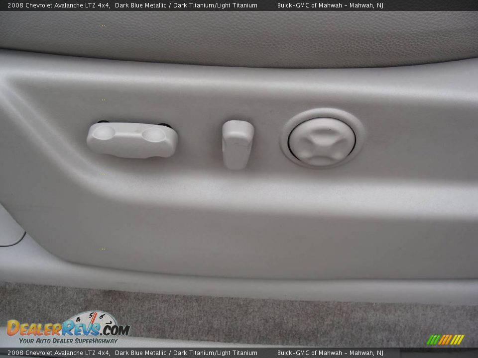 2008 Chevrolet Avalanche LTZ 4x4 Dark Blue Metallic / Dark Titanium/Light Titanium Photo #9