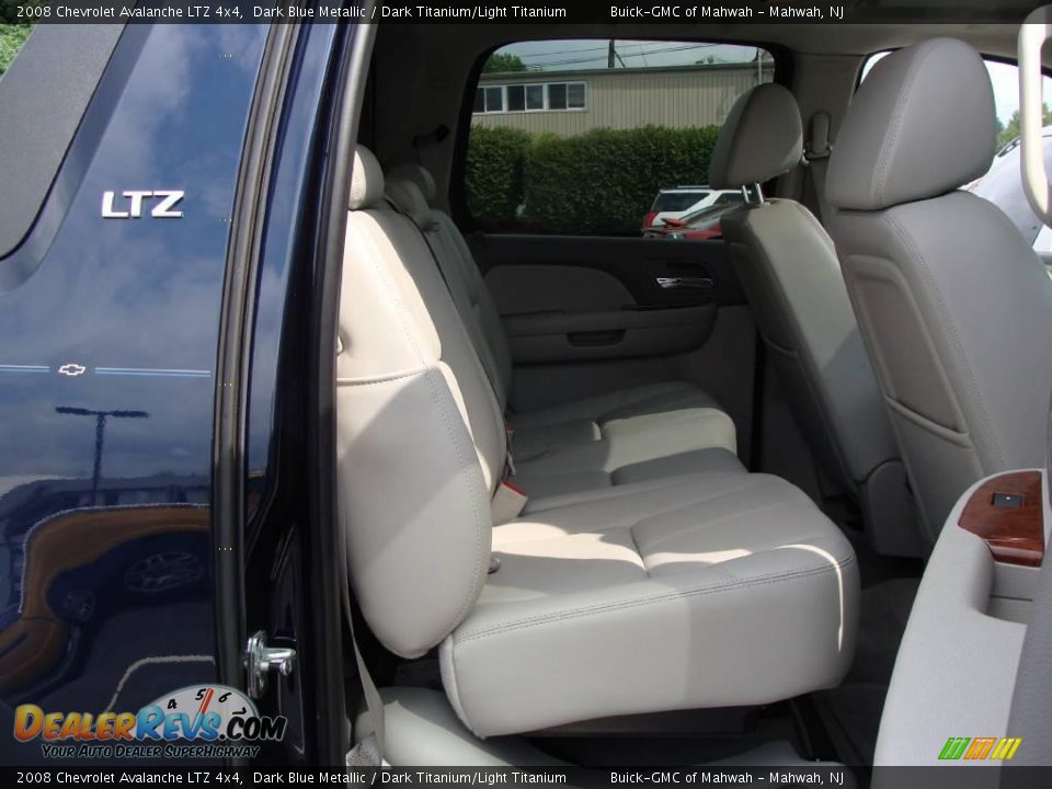2008 Chevrolet Avalanche LTZ 4x4 Dark Blue Metallic / Dark Titanium/Light Titanium Photo #12
