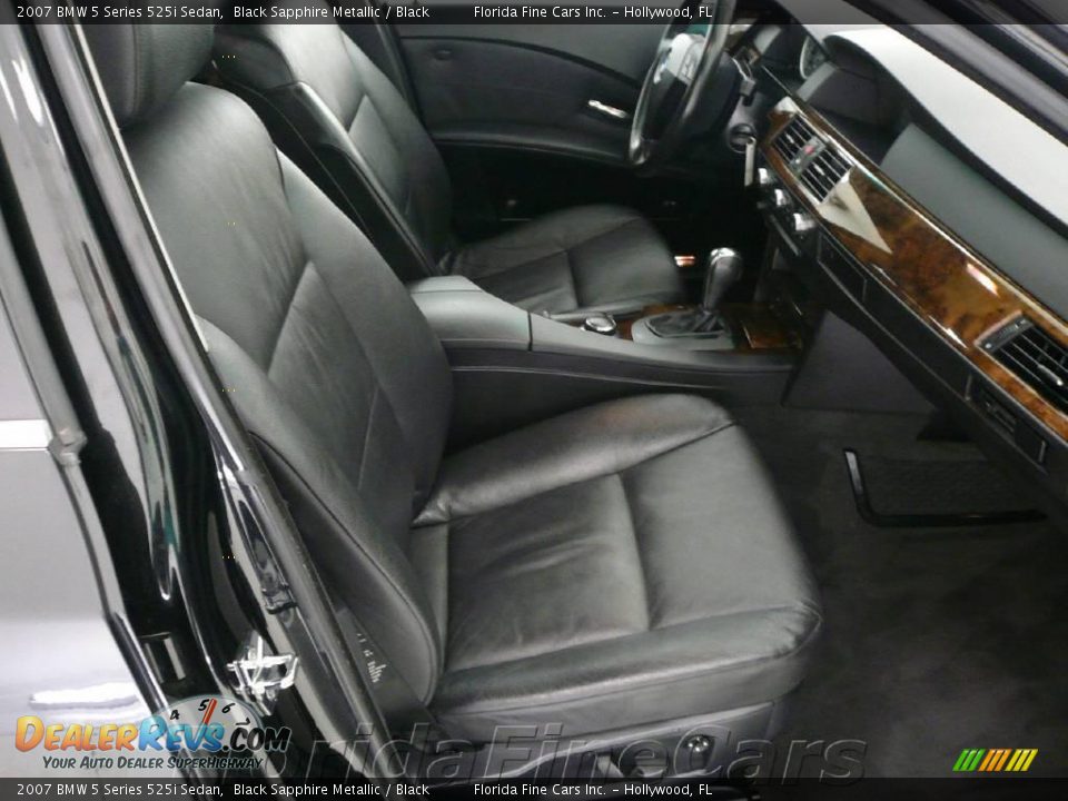 2007 BMW 5 Series 525i Sedan Black Sapphire Metallic / Black Photo #13