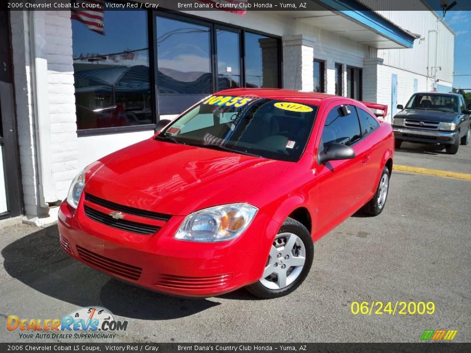 2006 Chevrolet Cobalt LS Coupe Victory Red / Gray Photo #1