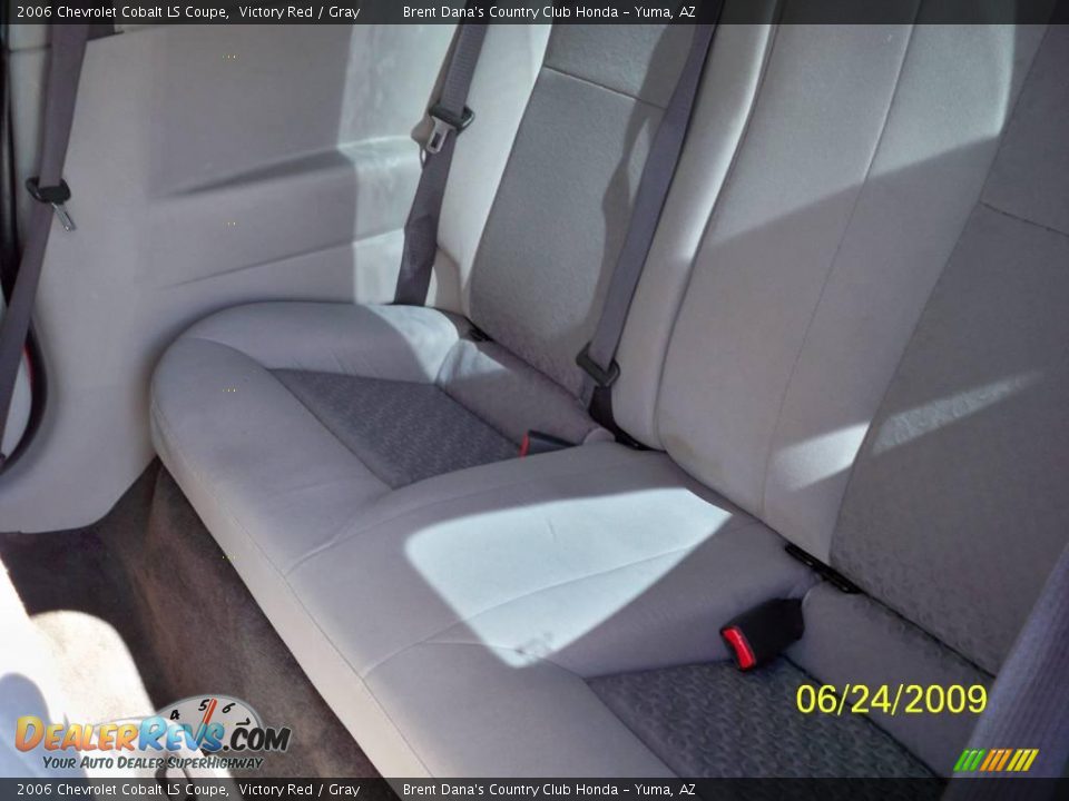 2006 Chevrolet Cobalt LS Coupe Victory Red / Gray Photo #6
