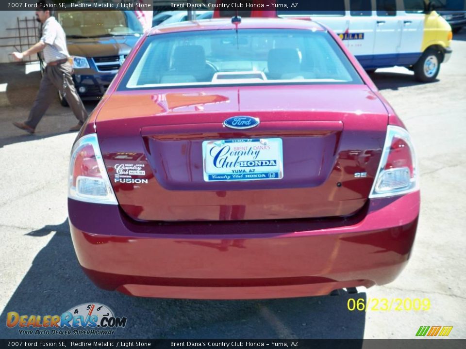 2007 Ford Fusion SE Redfire Metallic / Light Stone Photo #3