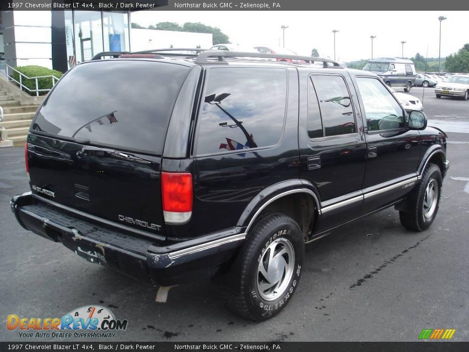 1997 Chevrolet Blazer LT 4x4 Black / Dark Pewter Photo #2