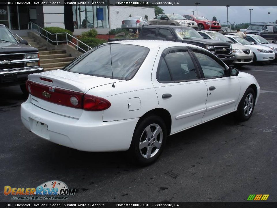 2004 Chevrolet Cavalier LS Sedan Summit White / Graphite Photo #2