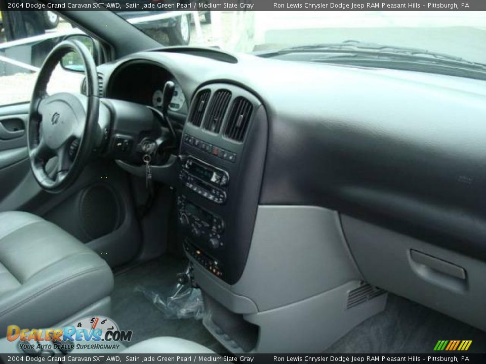 2004 Dodge Grand Caravan SXT AWD Satin Jade Green Pearl / Medium Slate Gray Photo #14