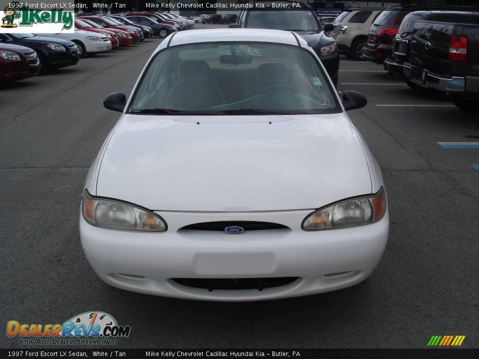 1997 Ford Escort LX Sedan White / Tan Photo #15