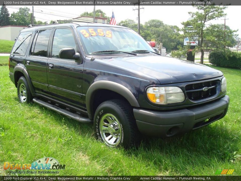 1999 Ford Explorer XLS 4x4 Deep Wedgewood Blue Metallic / Medium Graphite Grey Photo #3