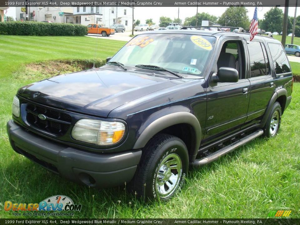 1999 Ford Explorer XLS 4x4 Deep Wedgewood Blue Metallic / Medium Graphite Grey Photo #9