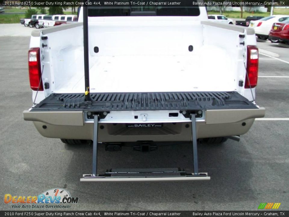 2010 Ford F250 Super Duty King Ranch Crew Cab 4x4 White Platinum Tri-Coat / Chaparral Leather Photo #7
