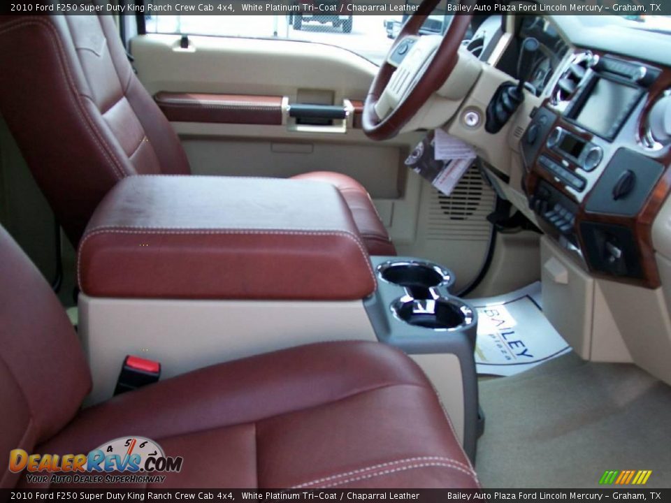 2010 Ford F250 Super Duty King Ranch Crew Cab 4x4 White Platinum Tri-Coat / Chaparral Leather Photo #8