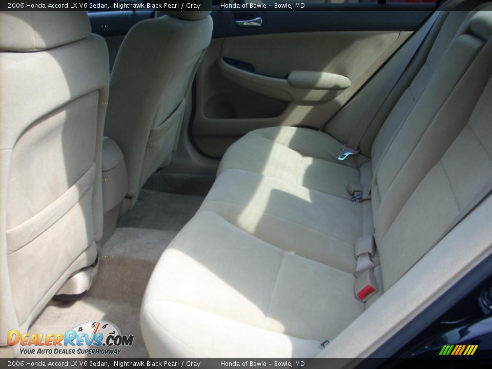 2006 Honda Accord LX V6 Sedan Nighthawk Black Pearl / Gray Photo #13