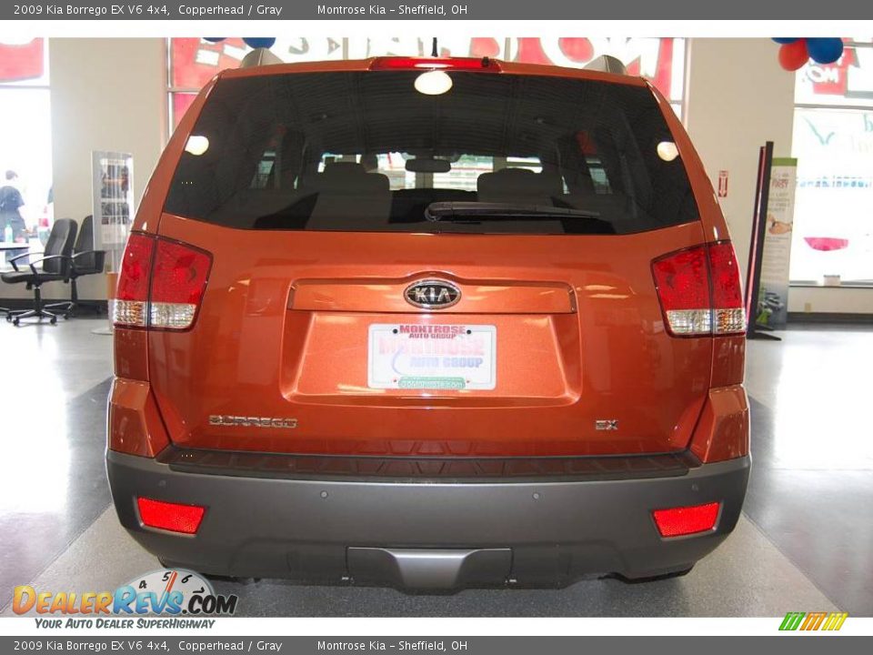 2009 Kia Borrego EX V6 4x4 Copperhead / Gray Photo #5