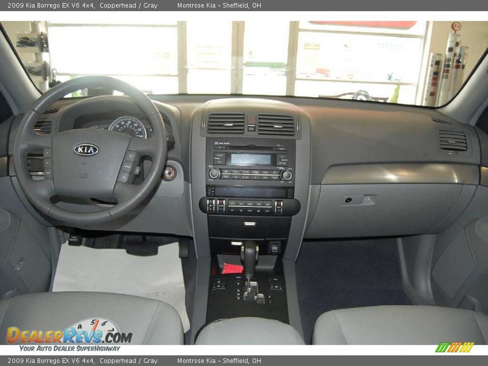 2009 Kia Borrego EX V6 4x4 Copperhead / Gray Photo #14