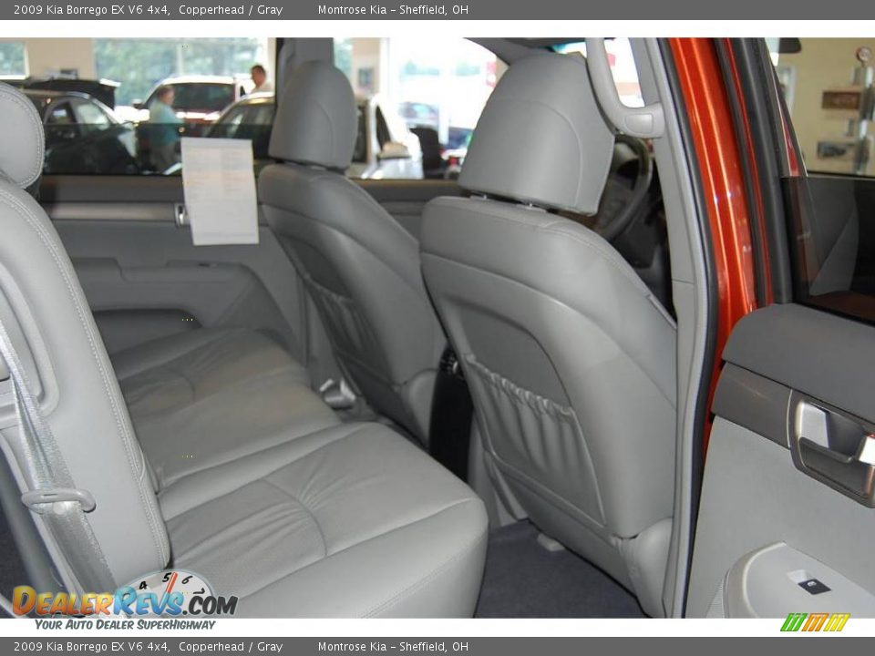2009 Kia Borrego EX V6 4x4 Copperhead / Gray Photo #22