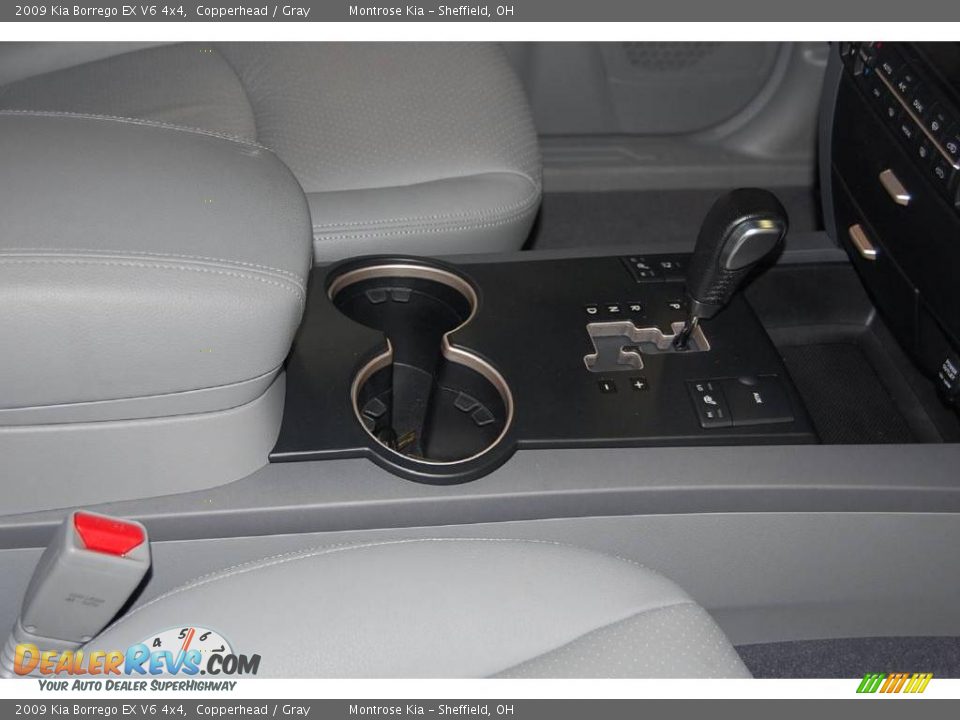2009 Kia Borrego EX V6 4x4 Copperhead / Gray Photo #25
