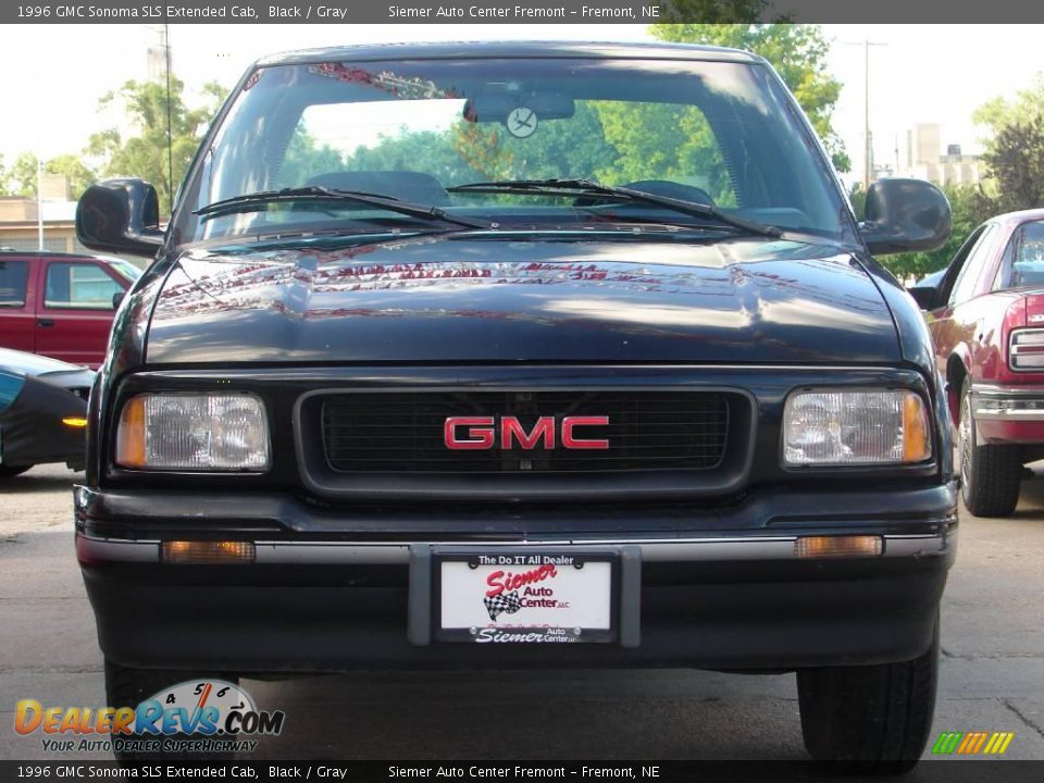 1996 GMC Sonoma SLS Extended Cab Black / Gray Photo #10