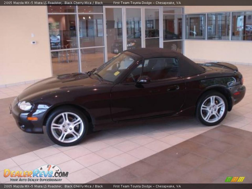 2005 Mazda MX-5 Miata LS Roadster Black Cherry Mica / Black Photo #17
