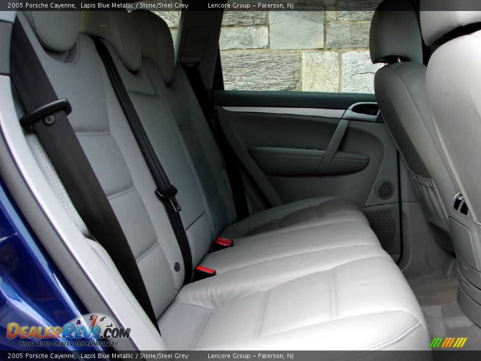 2005 Porsche Cayenne Lapis Blue Metallic / Stone/Steel Grey Photo #10