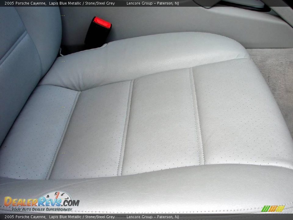 2005 Porsche Cayenne Lapis Blue Metallic / Stone/Steel Grey Photo #13