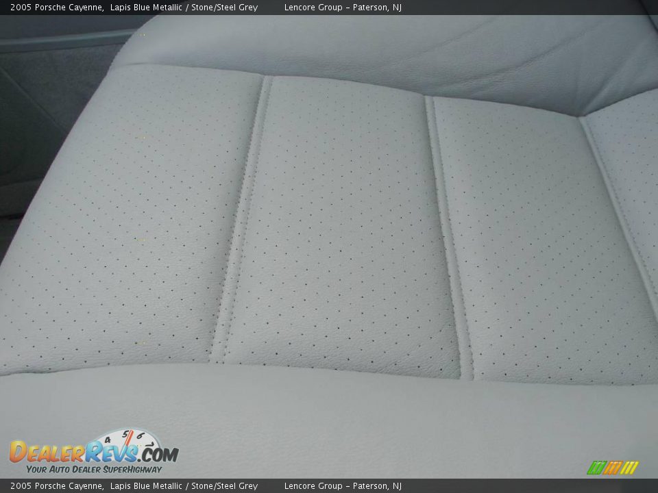 2005 Porsche Cayenne Lapis Blue Metallic / Stone/Steel Grey Photo #22