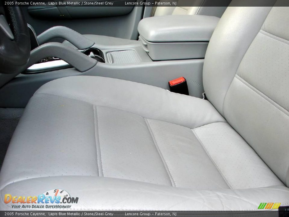2005 Porsche Cayenne Lapis Blue Metallic / Stone/Steel Grey Photo #30
