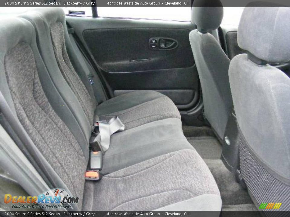 2000 Saturn S Series SL2 Sedan Blackberry / Gray Photo #12