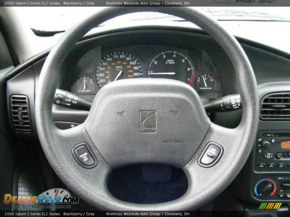2000 Saturn S Series SL2 Sedan Blackberry / Gray Photo #16