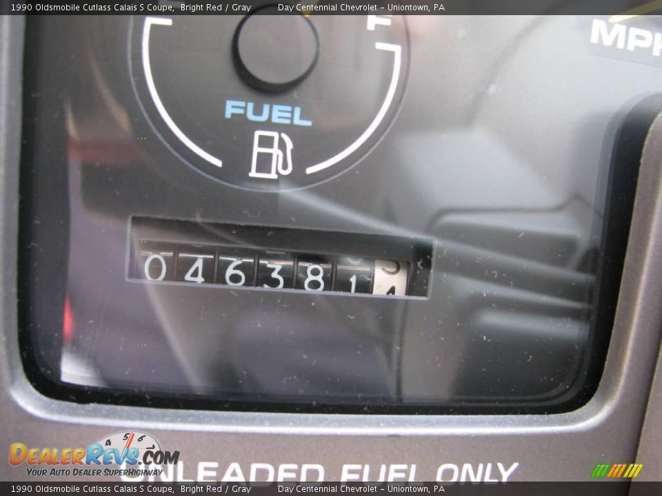 1990 Oldsmobile Cutlass Calais S Coupe Bright Red / Gray Photo #9