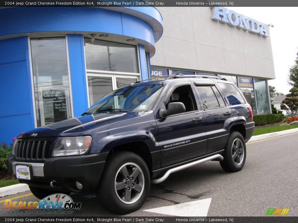 2004 Jeep Grand Cherokee Freedom Edition 4x4 Midnight Blue Pearl / Dark Slate Gray Photo #1